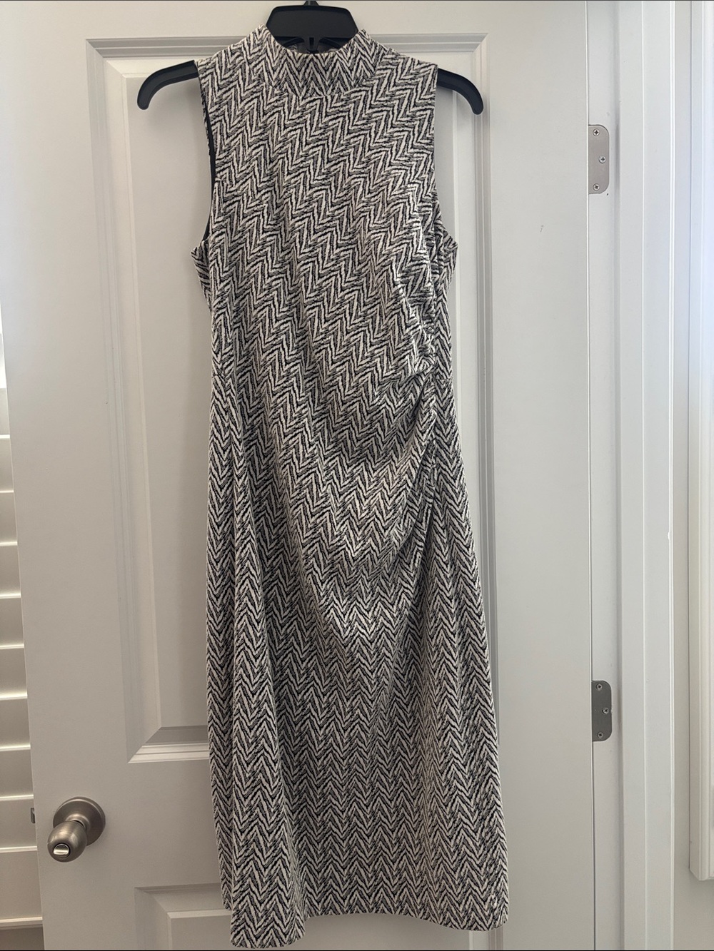 New York & Company Black & White Chevron Mock Neck Midi Dress
